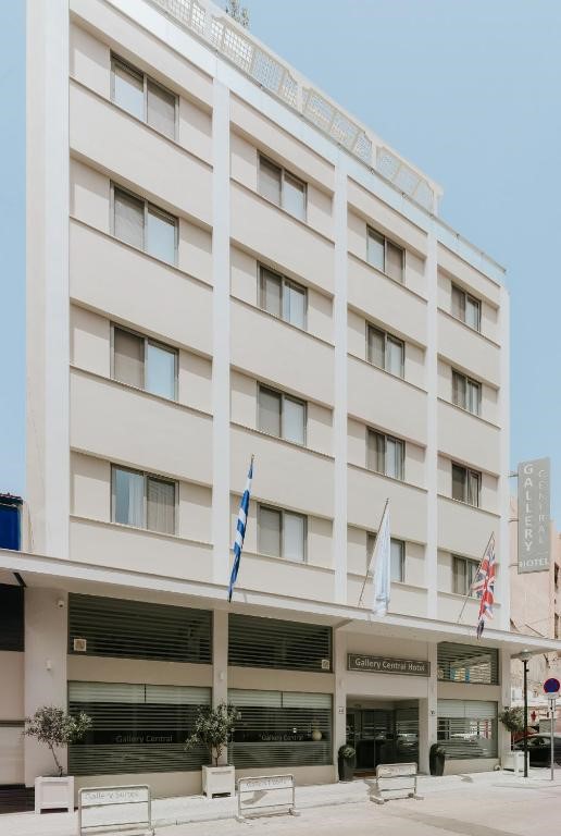 Gallery Central Hotel