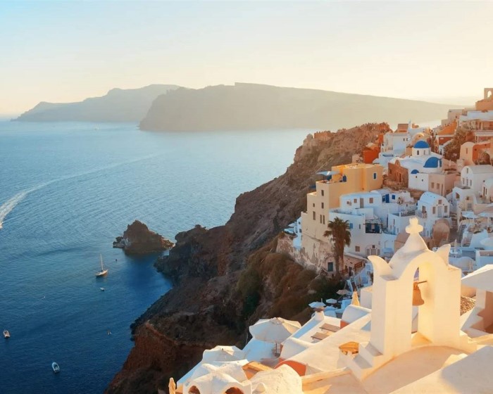Domes Novos Santorini, Oia, Grčka — fotografija 9