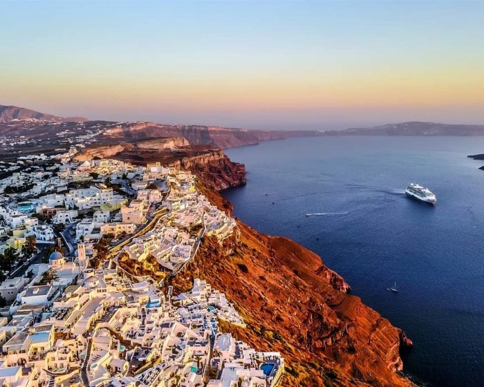 Domes Novos Santorini, Oia, Grčka — fotografija 10