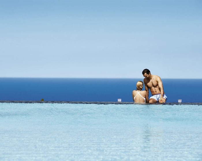 Santo Pure Oia Suites & Villas Adults Only, Oia, Grčka — smeštajna jedinica