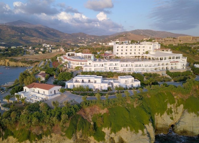 Peninsula Resort & SPA, Ligaria