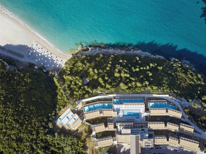 Elix, Karavostasi – Perdika, Grčka — fotografija 1