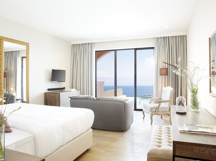 Nido-Adults only, Agios Ioannis Peristeron, Grčka — Junior Suite  Deluxe Private Pool Sea View