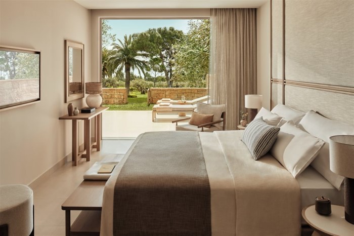 Ikos Olivia, Gerakini, Grčka — Bungalow Suite 1 BedRoom Private Garden Garden View
