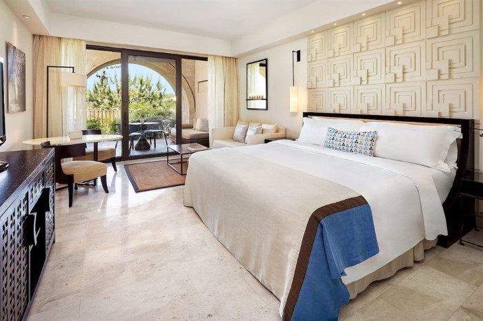 The Romanos Resort Costa Navarino, the Luxury Collection, Kosta Navarino, Grčka — Double for Single Use Deluxe Garden View