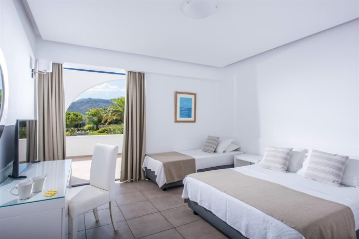 Peninsula Resort & SPA, Ligaria, Grčka — Double for Single Use Mountain View