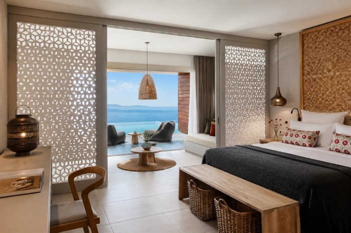 Elix, Karavostasi – Perdika, Grčka — Family Room Swim Up Sea View
