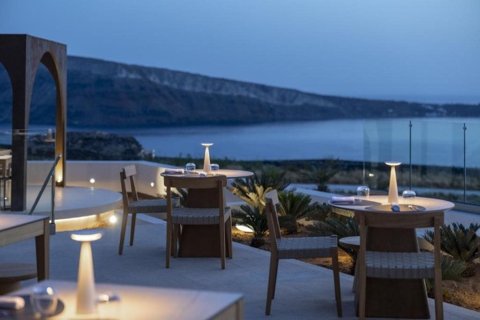 Santo Mine Oia Suites Adults Only, Oia, Grčka — smeštajna jedinica