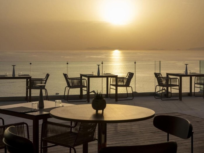 Santo Mine Oia Suites Adults Only, Oia, Grčka — smeštajna jedinica