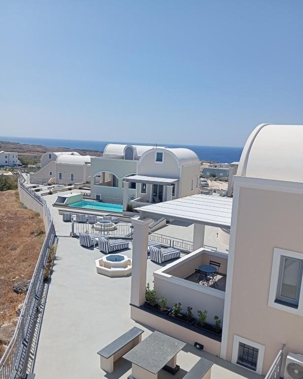 The Noverian Bios Caldera Sunset Suites, Akrotiri, Grčka — smeštajna jedinica