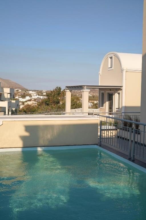 The Noverian Bios Caldera Sunset Suites, Akrotiri, Grčka — smeštajna jedinica