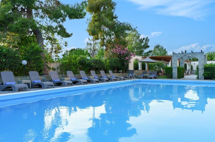 Stefania Beach Hotel By Anayia All-Inclusive Resorts, Amirantos, Grčka — plaža