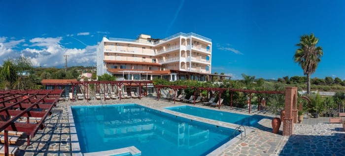 Poseidon Beach Hotel, Kanali – Kastrosikija, Grčka — plaža