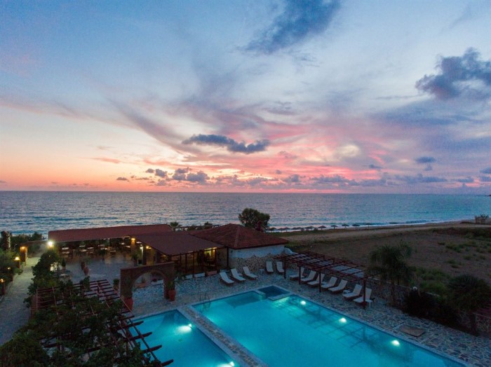 Poseidon Beach Hotel, Kanali – Kastrosikija, Grčka — plaža