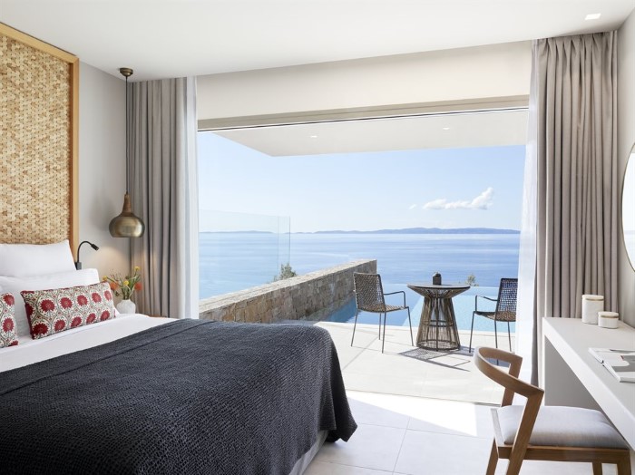 Elix, Karavostasi – Perdika, Grčka — Suite 1 BedRoom Private Pool Sea View