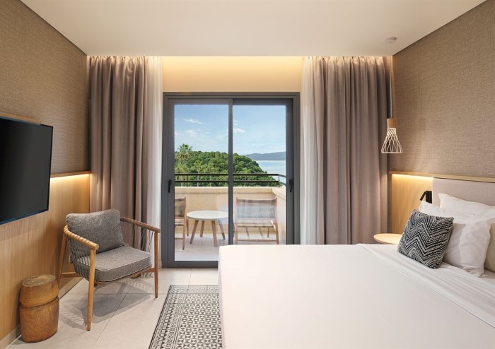 MERAVIA Leonardo Limited Edition Adults Only (16+), Afitos, Grčka — Suite 1 BedRoom Sea View