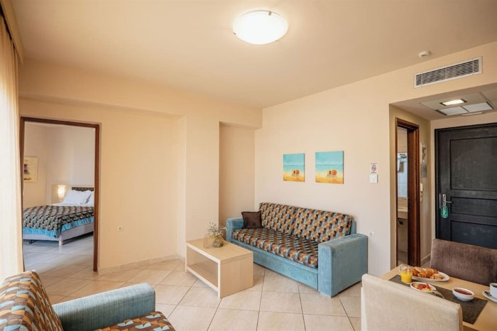 Molos Bay Hotel, Kisamos, Grčka — Suite Side Sea View
