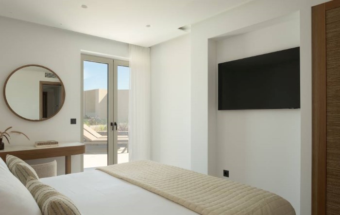 Galaxy Suites Boutique Resort Adults Only, Kutulufari, Grčka — Suite with Hot Tub