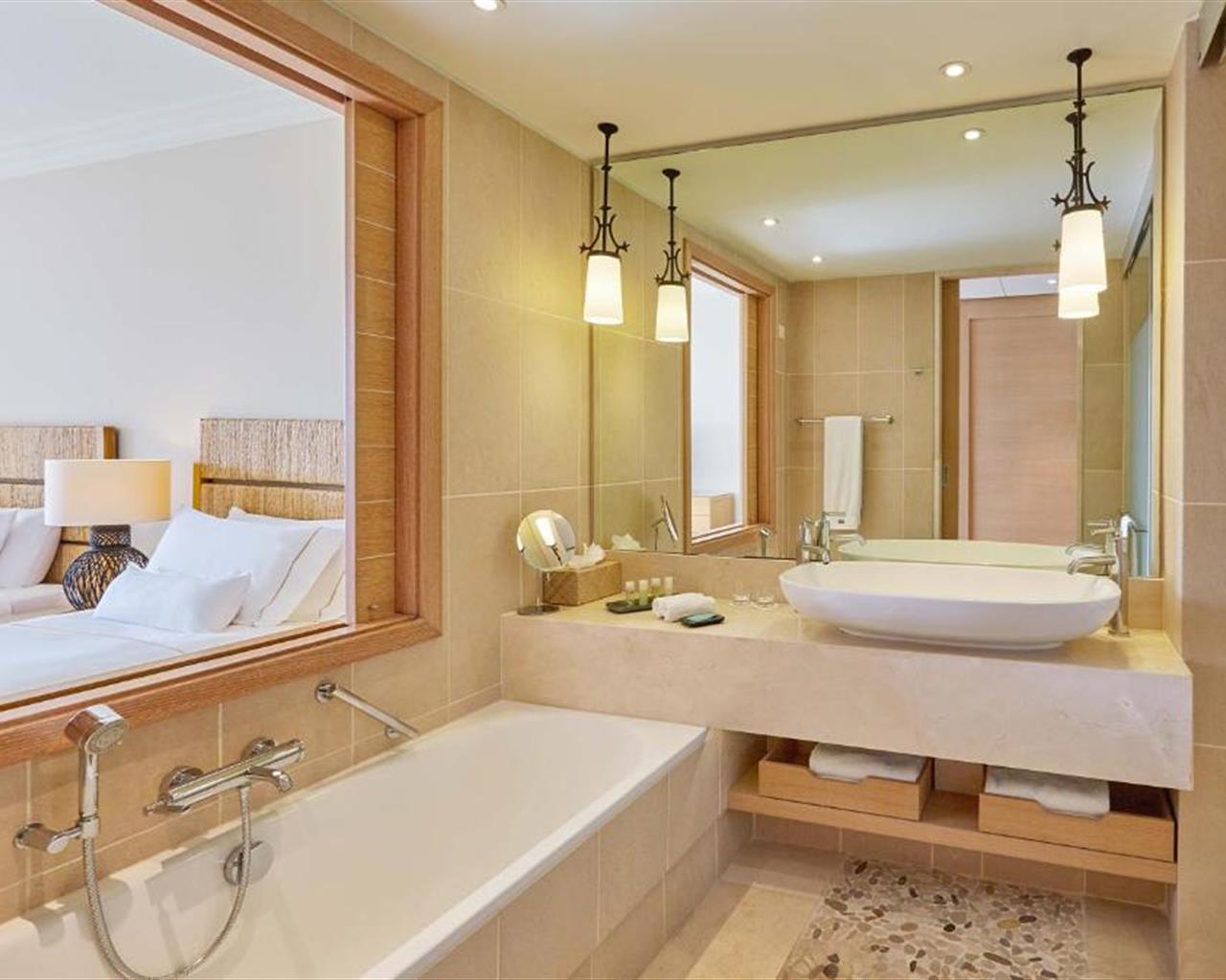 The Westin Resort, Kosta Navarino, Grčka — Double Room  Deluxe Premium Sea View