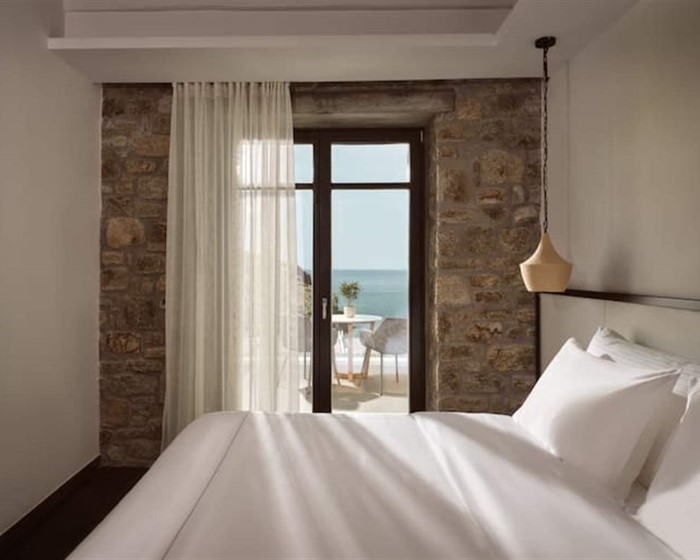 Semeli Coast Curio Collection by Hilton, Ftelia, Grčka — Suite 2 BedRoom with Spa