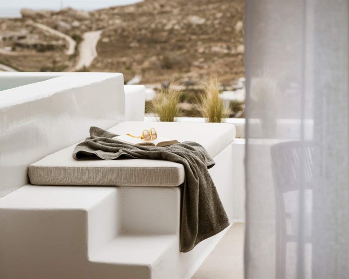 Mykonos Flow, Super Paradise, Grčka — Junior Suite Jetted Tub Side Sea View