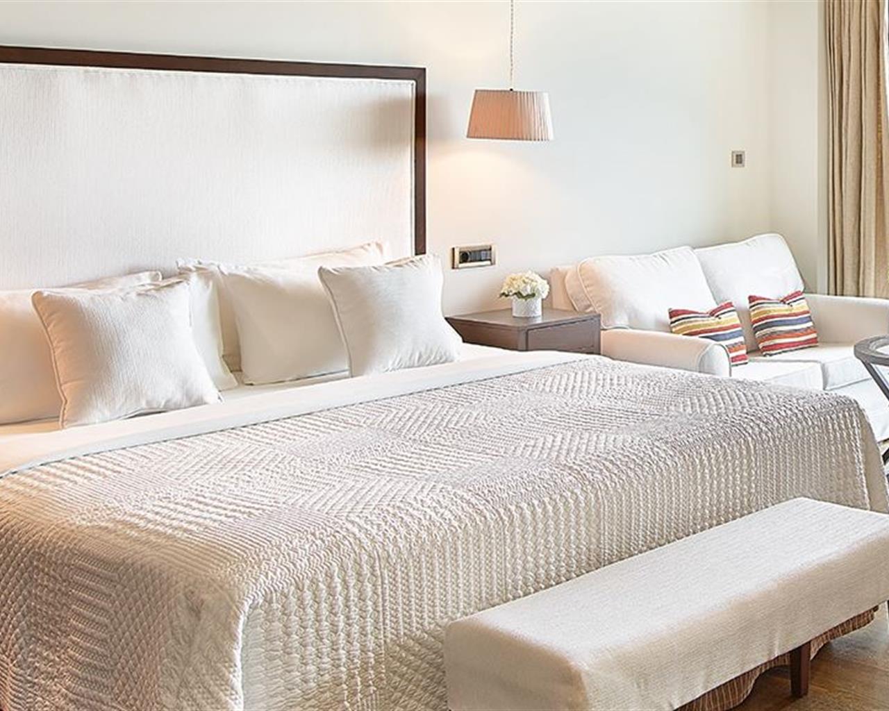 The Roc Club (ex Vouliagmeni Suites), Vuliagmeni, Grčka — Junior Suite Single Sea View
