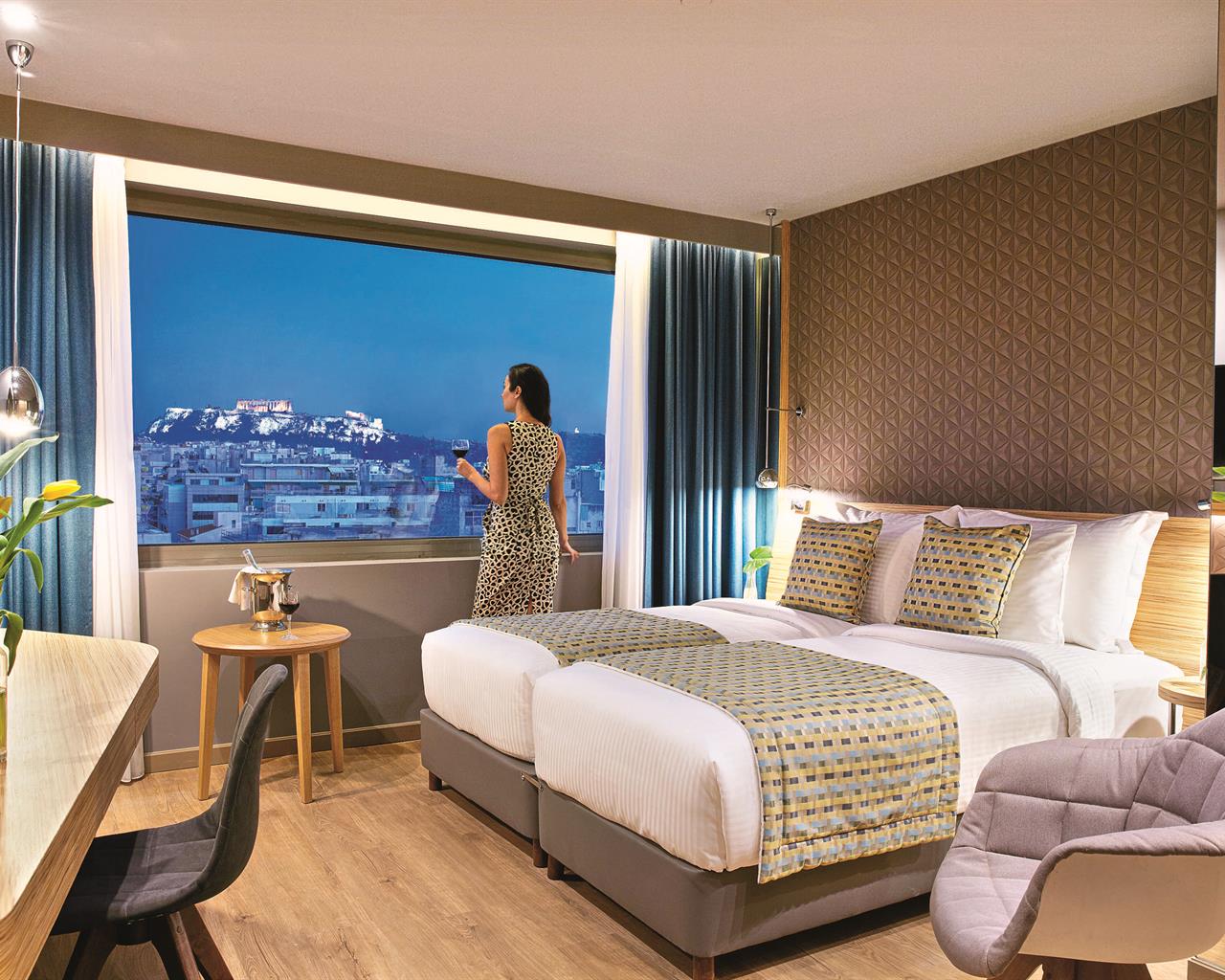 Zeus Wyndham Grand Athens, Monastiraki, Grčka — Double for Single Use Executive Acropolis View