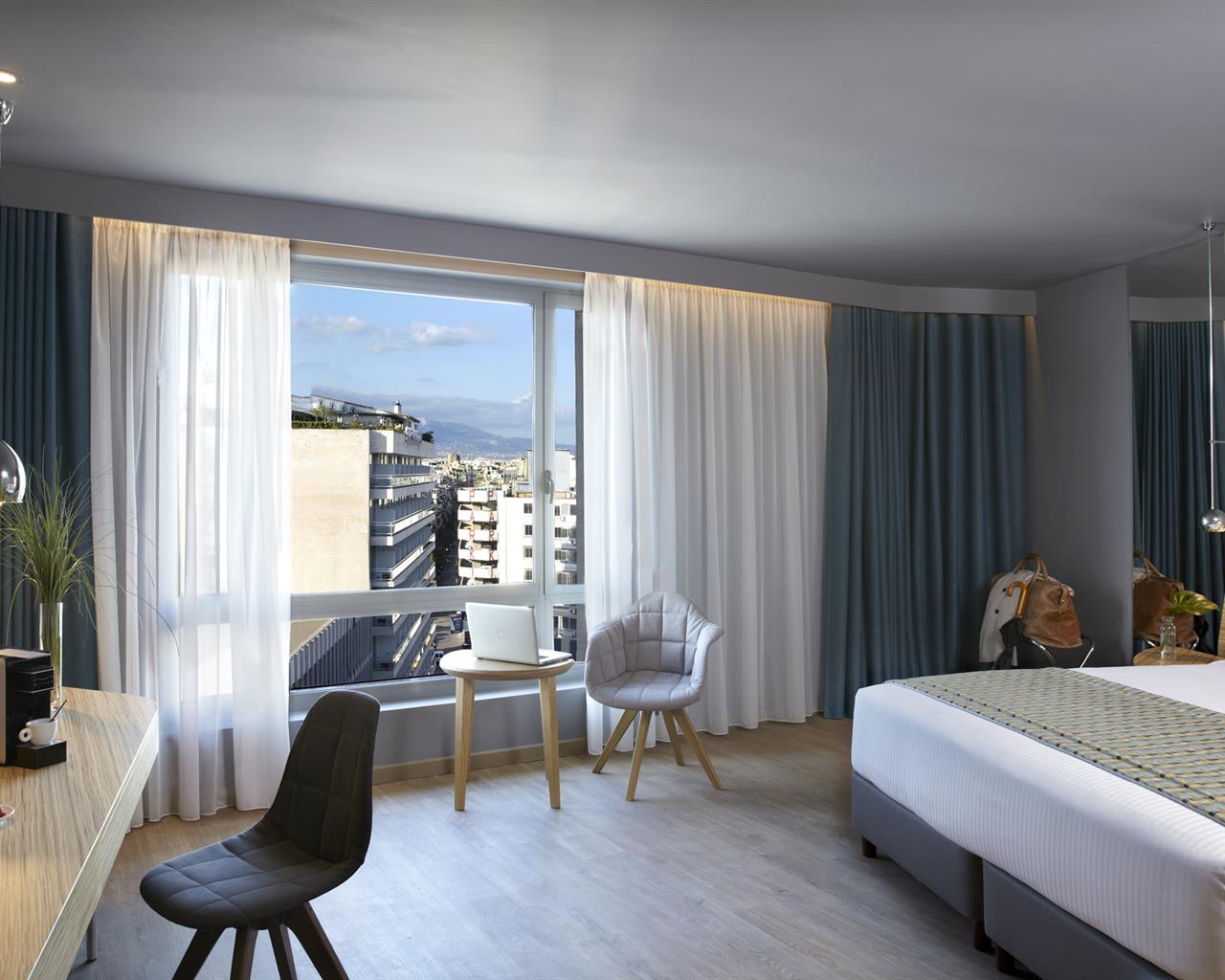 Zeus Wyndham Grand Athens, Monastiraki, Grčka — Double for Single Use Executive City View