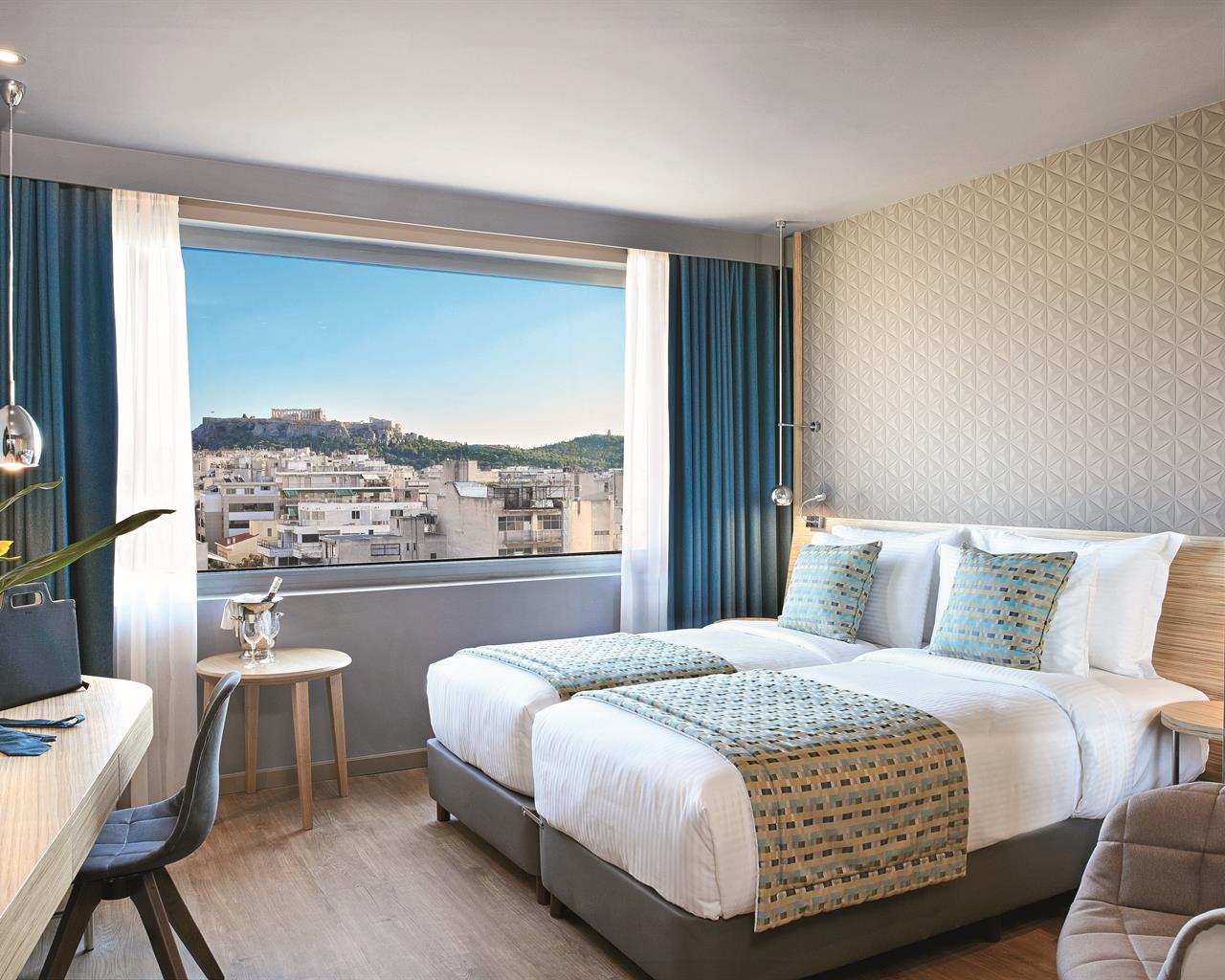 Zeus Wyndham Grand Athens, Monastiraki, Grčka — Double Room Executive /Twin Acropolis View