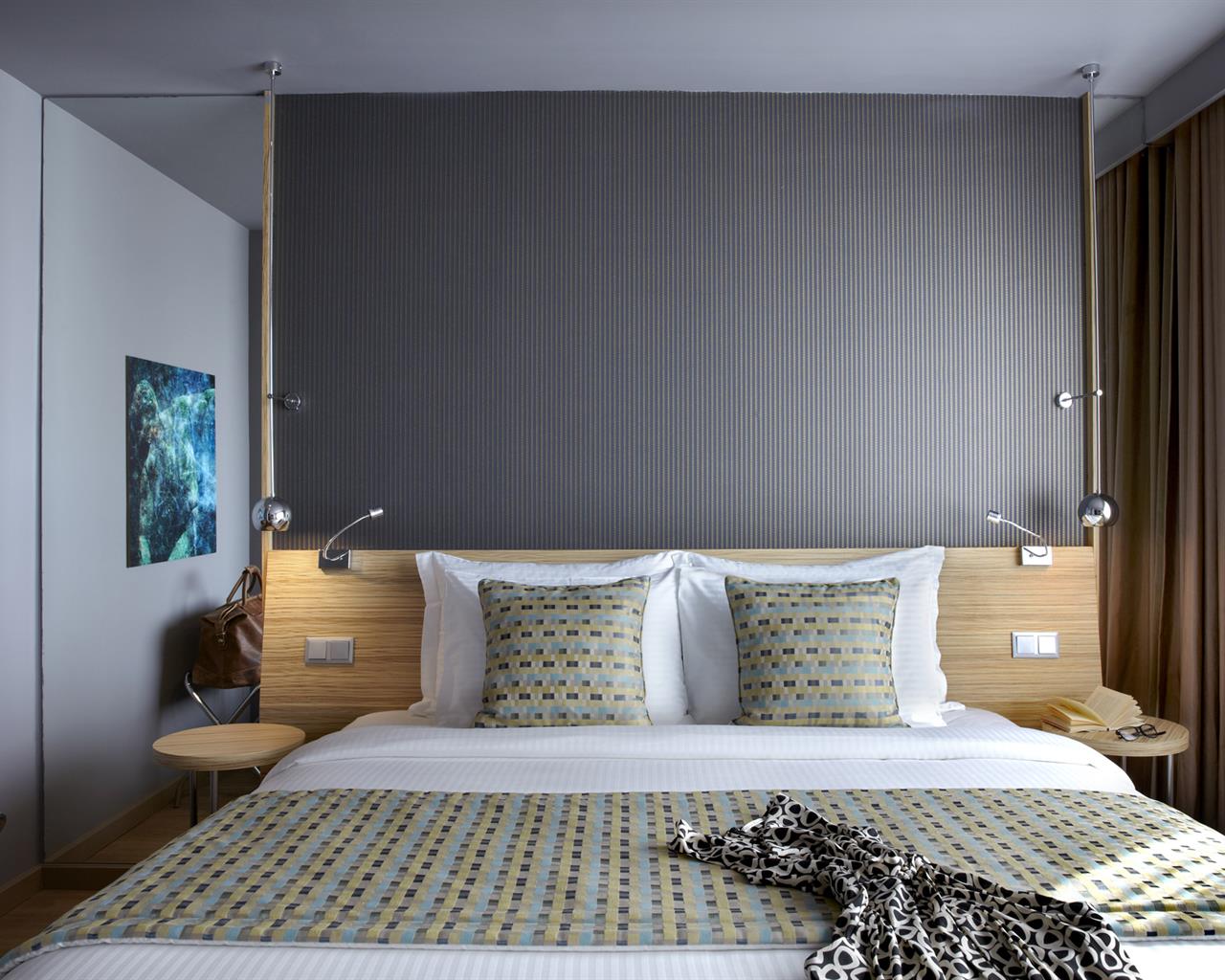 Zeus Wyndham Grand Athens, Monastiraki, Grčka — Double Room Standard /Twin City View